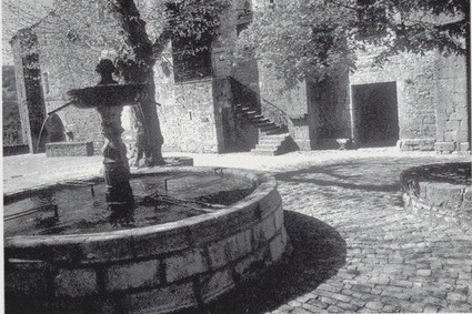 Fontaine commanderie Sainte-Eulalie
