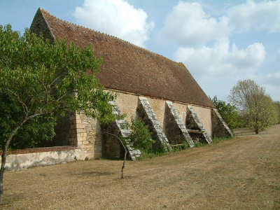 Grange de la commanderie de Villemoison
